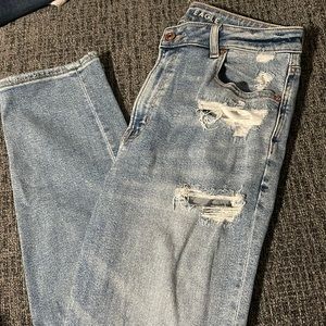 American eagle Mom jean